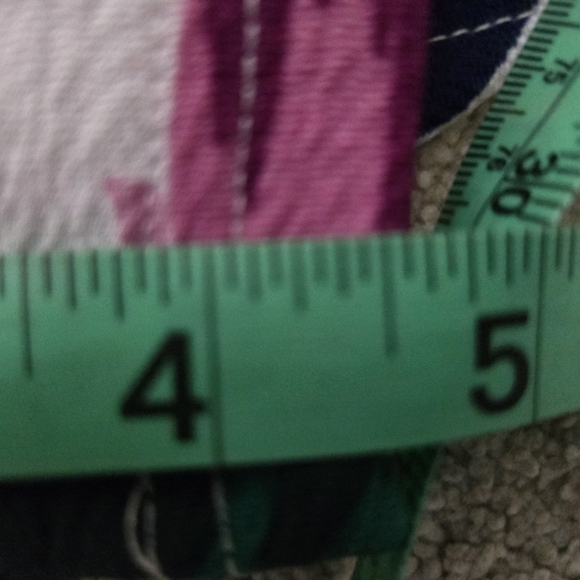 Shorts and vest - Picture 14 of 15